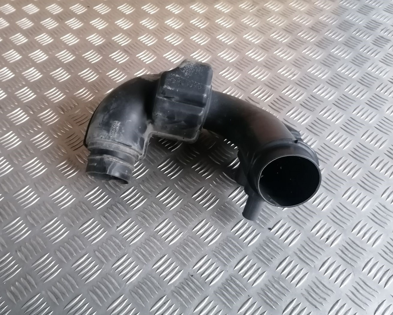 Gaisa filtra korpusa caurule priekš HONDA ACCORD 2008