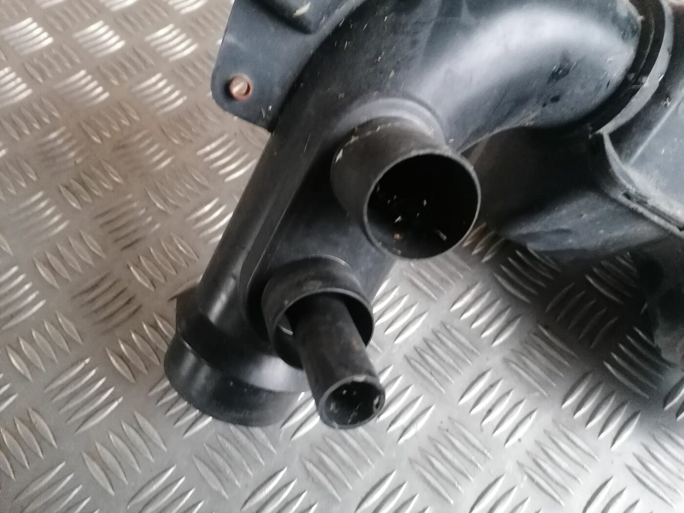 Gaisa filtra korpusa caurule priekš HONDA ACCORD 2008