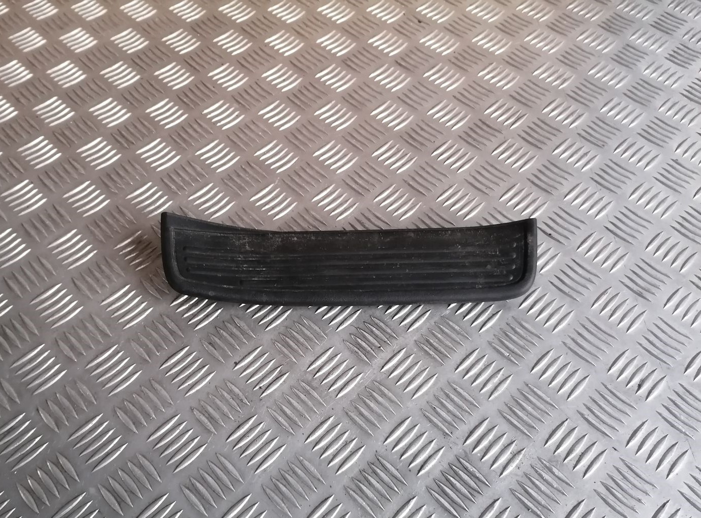 Sliekšņa aizmugurēja laba uzlika (salonā) priekš HONDA ACCORD 2008