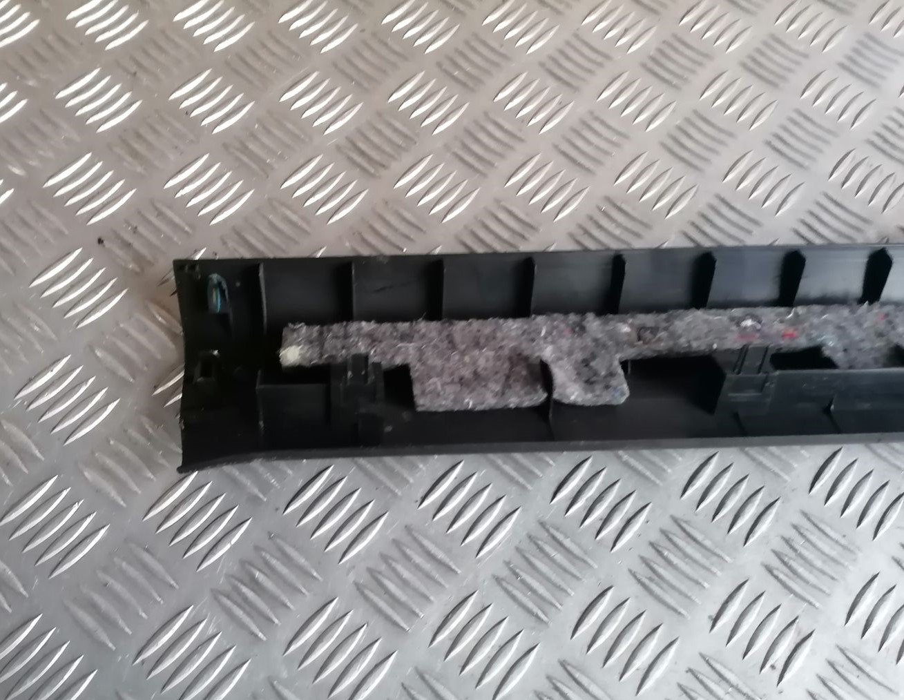 Sliekšņa priekšēja laba uzlika (salonā) priekš HONDA ACCORD 2008