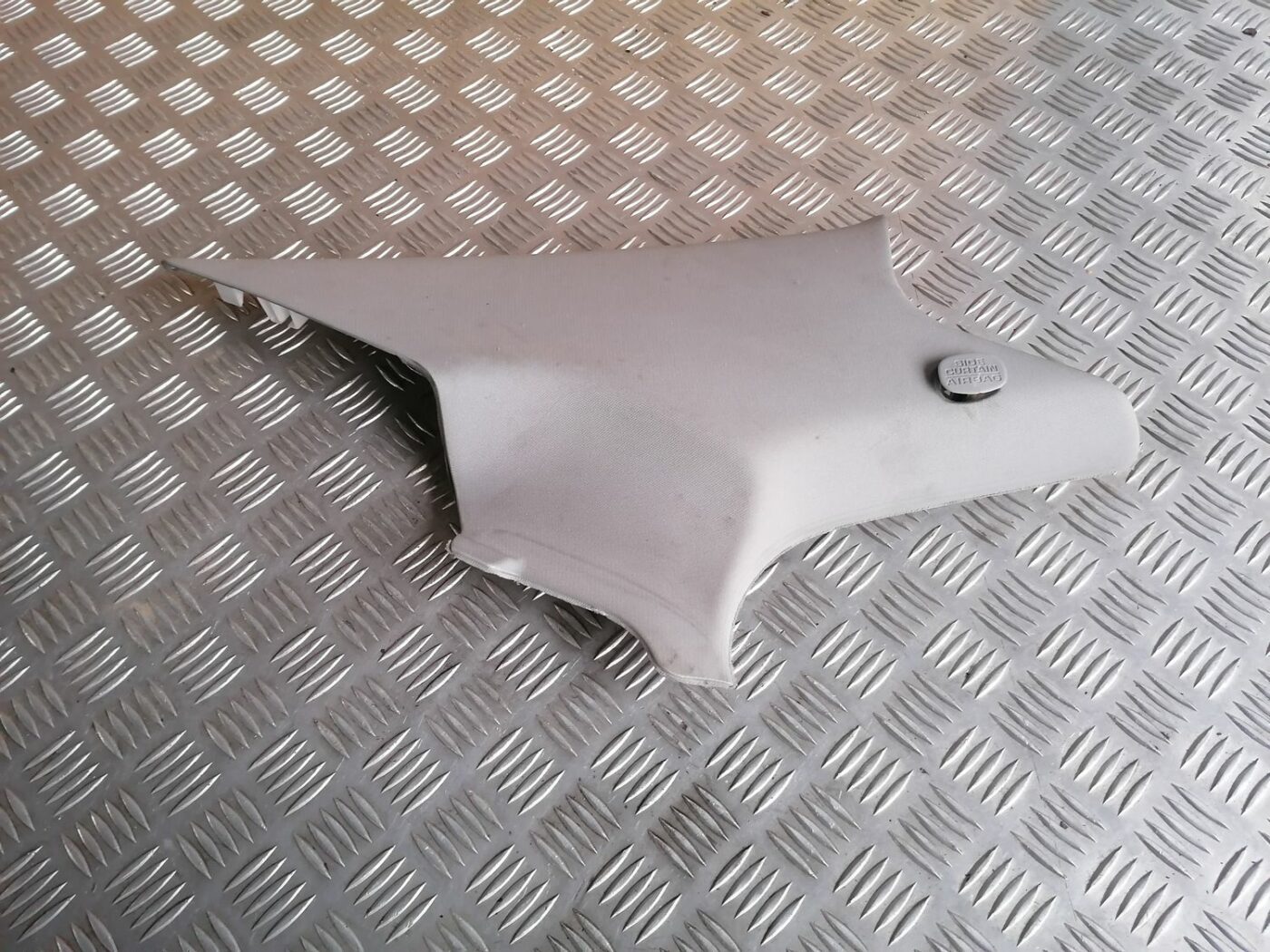 Vidējas salona statnes apdare priekš HONDA ACCORD 2008