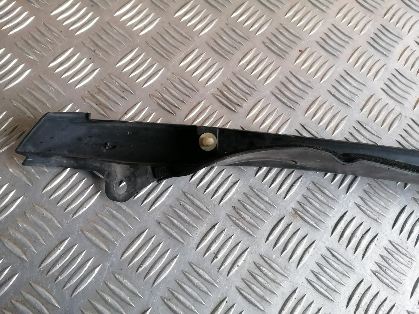 Priekšēja spārna uzlika/moldings priekš HONDA ACCORD 2008