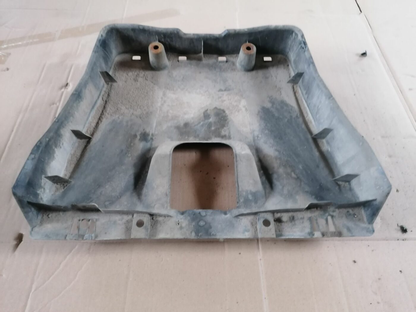 Virsbūves apakšējais aizsargs priekš HONDA ACCORD 2008