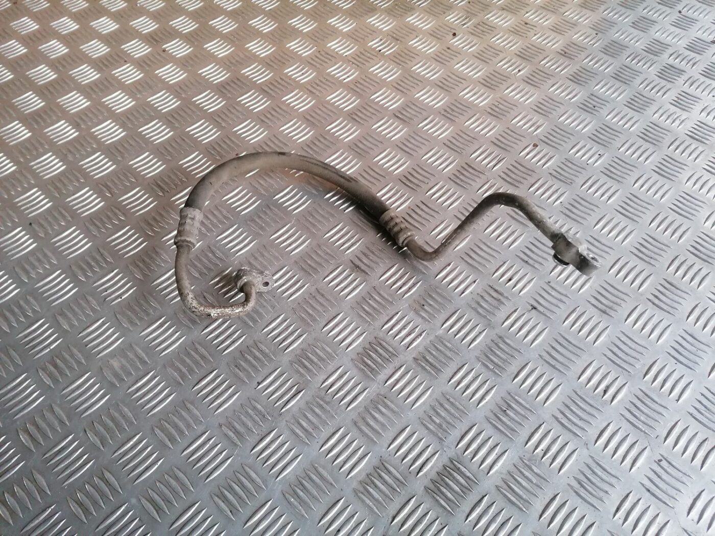 Gaisa kondicioniera caurule priekš HONDA ACCORD 2008