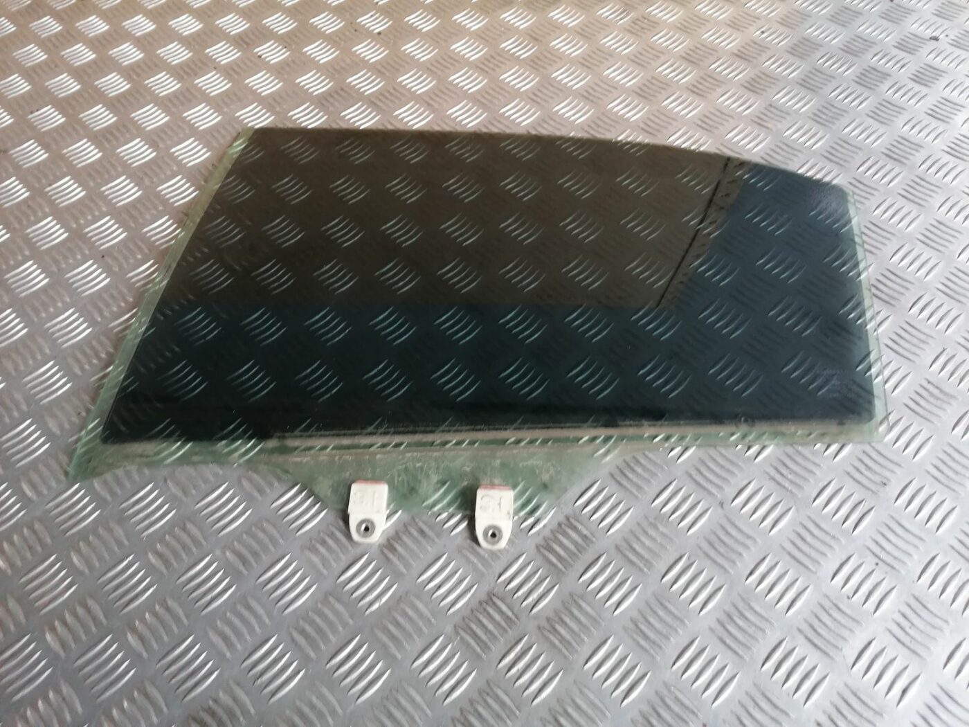 Aizmugurējo kreiso durvju stikls priekš HONDA ACCORD 2008 1 Aizmugurējo kreiso durvju stikls priekš HONDA ACCORD 2008