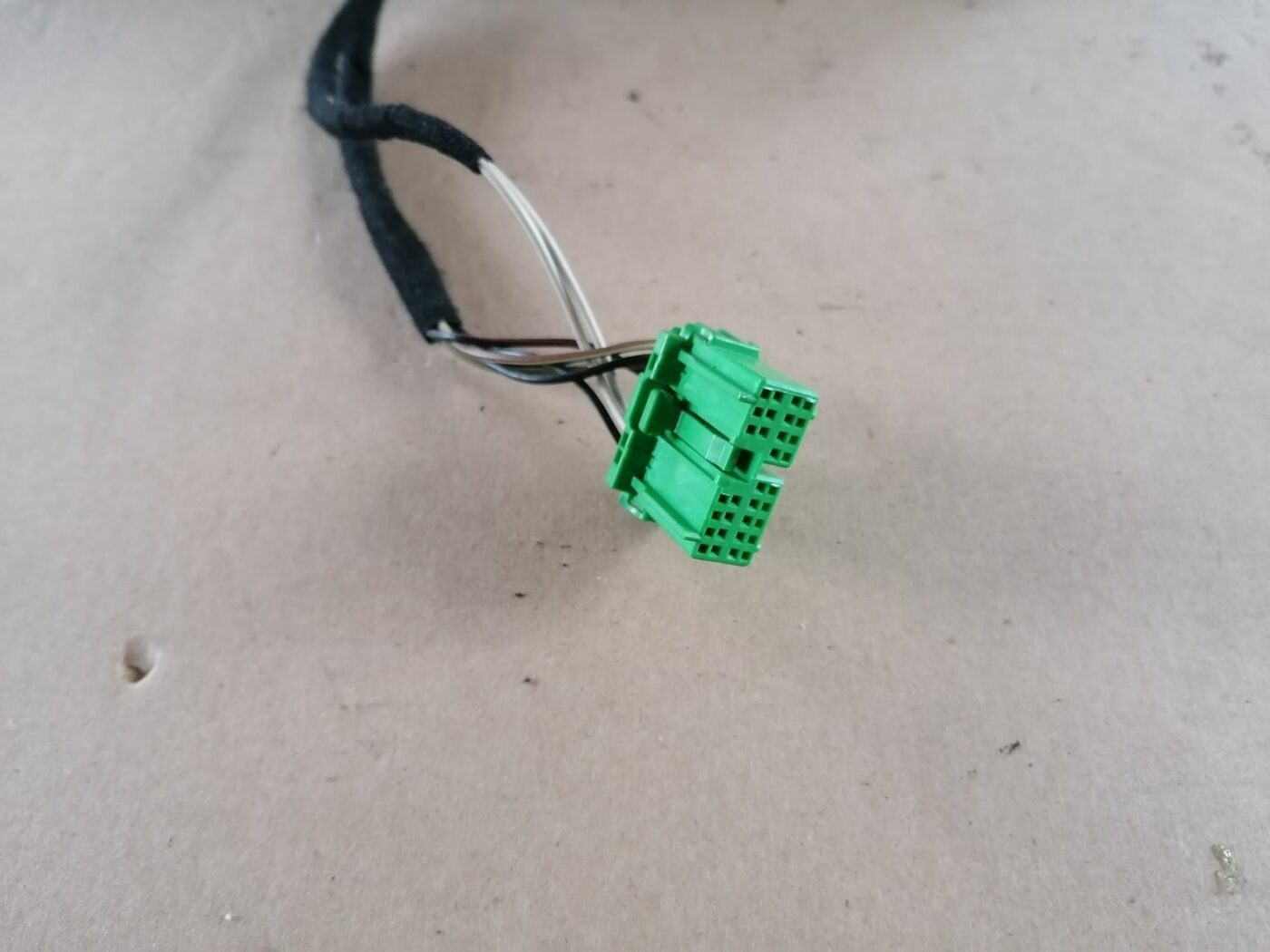 Ārējais spogulis, pa labi priekš VOLVO S60 2004 2 Ārējais spogulis, pa labi priekš VOLVO S60 2004