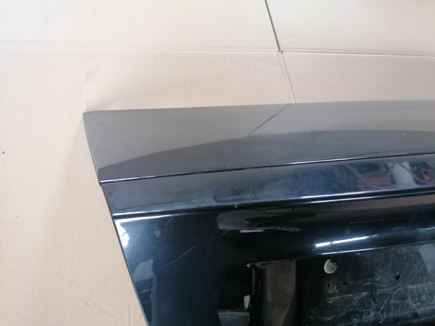 Bagāžnieka vāks priekš VOLVO S60 2004 7 Bagāžnieka vāks priekš VOLVO S60 2004