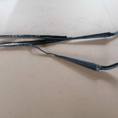 Vējstikla slotu turētāju komplekts priekš VOLVO S60 2004