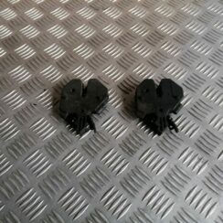 Pārsega slēdzene priekš VOLVO S60 2004