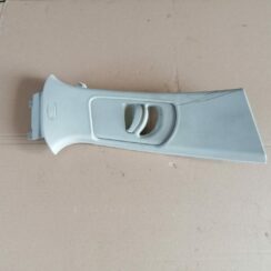 Vidējas salona statnes apdare priekš SKODA YETI 2012