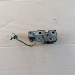 Pārsega slēdzene priekš SKODA YETI 2012