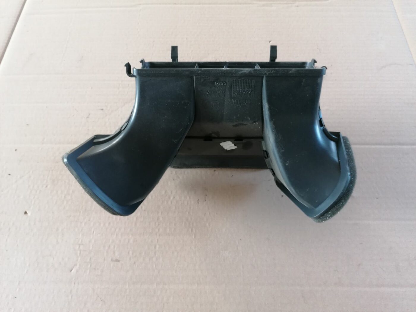 Salona gaisa vads priekš SKODA YETI 2012