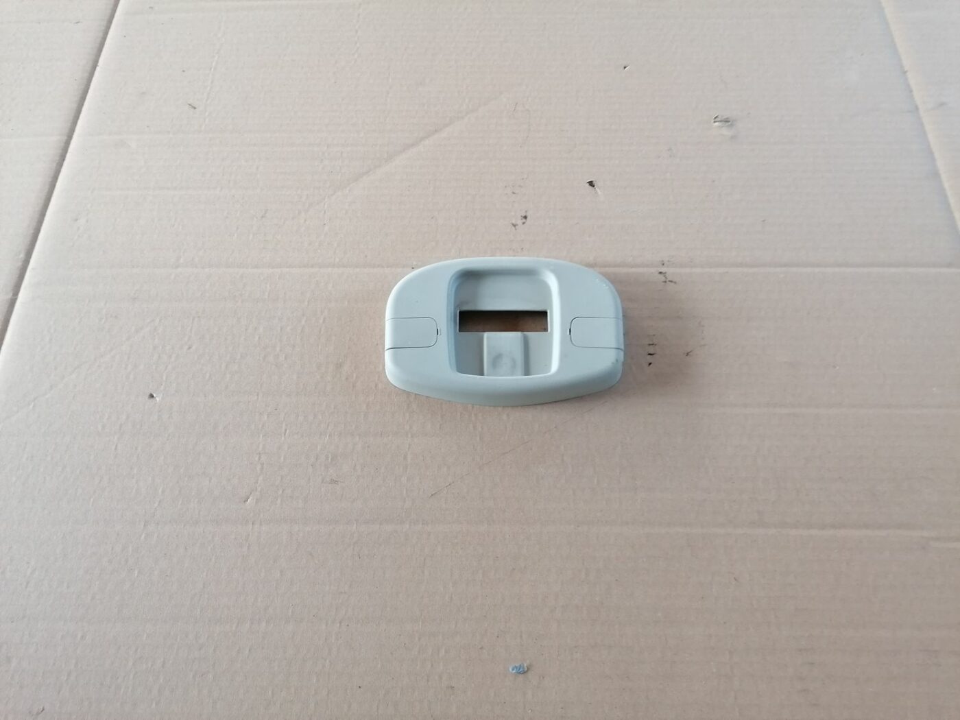 Salona plastmasa priekš SKODA YETI 2012