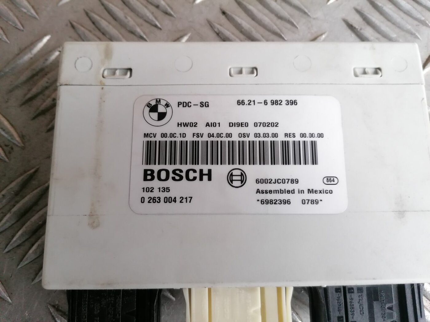 Parkošanās devēju vadības bloks priekš BMW 1 E87 2007 GRAPHITE