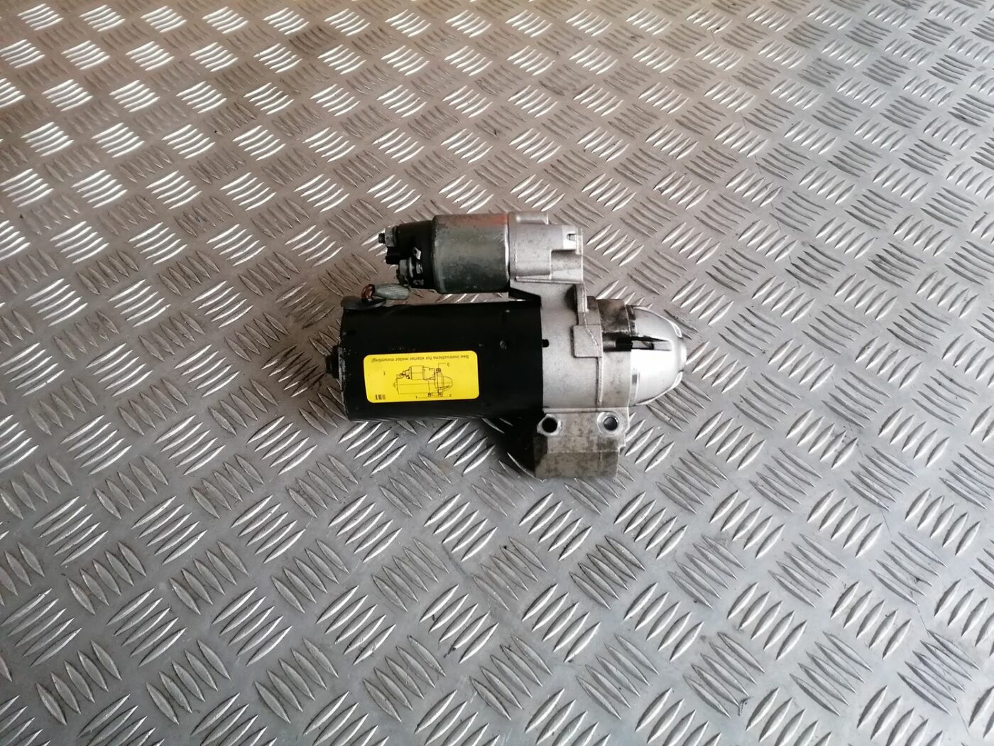 Starteris priekš BMW 1 E87 2007 GRAPHITE