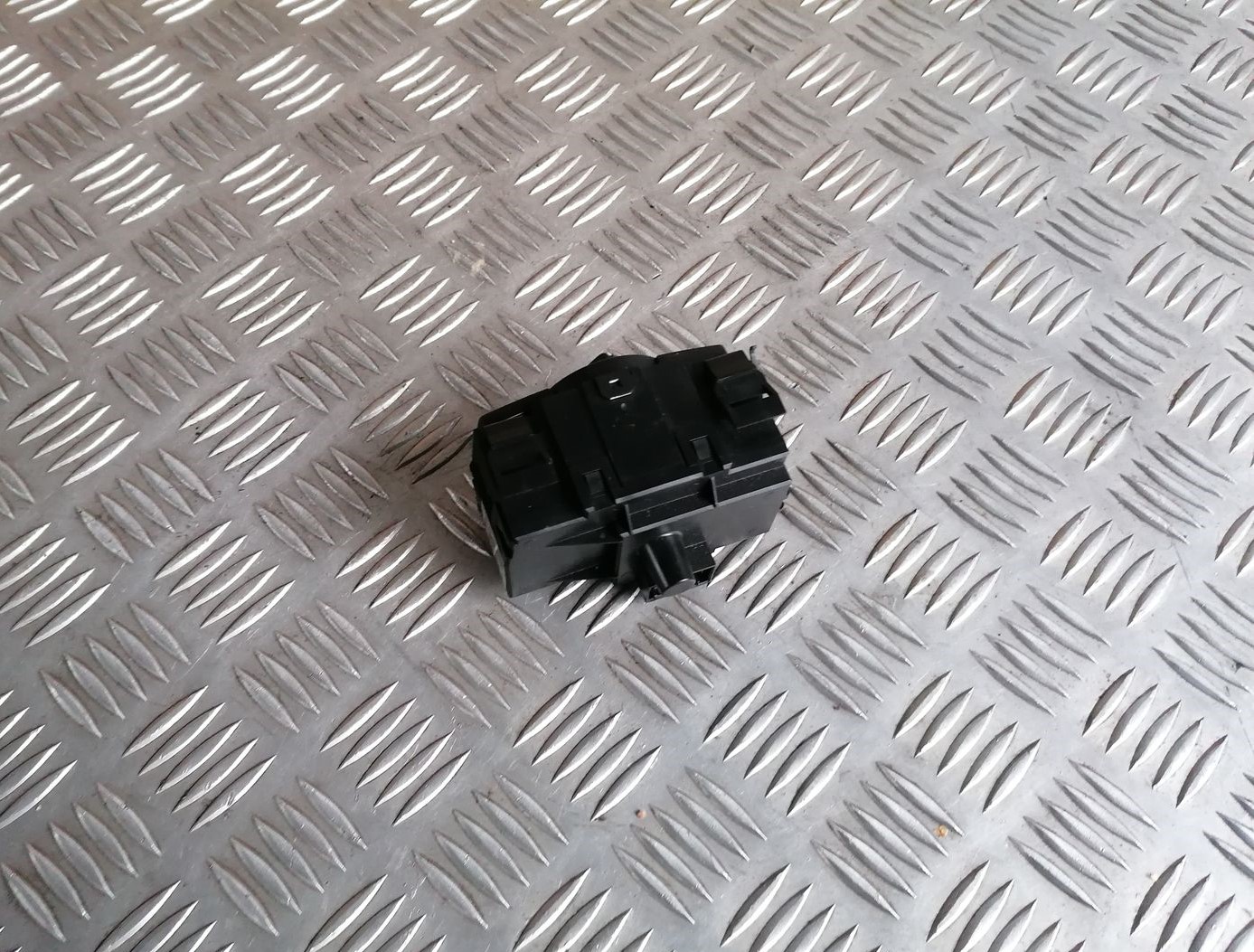 Gaismas slēdzis priekš BMW 1 E87 2007 GRAPHITE 3 Gaismas slēdzis priekš BMW 1 E87 2007 GRAPHITE