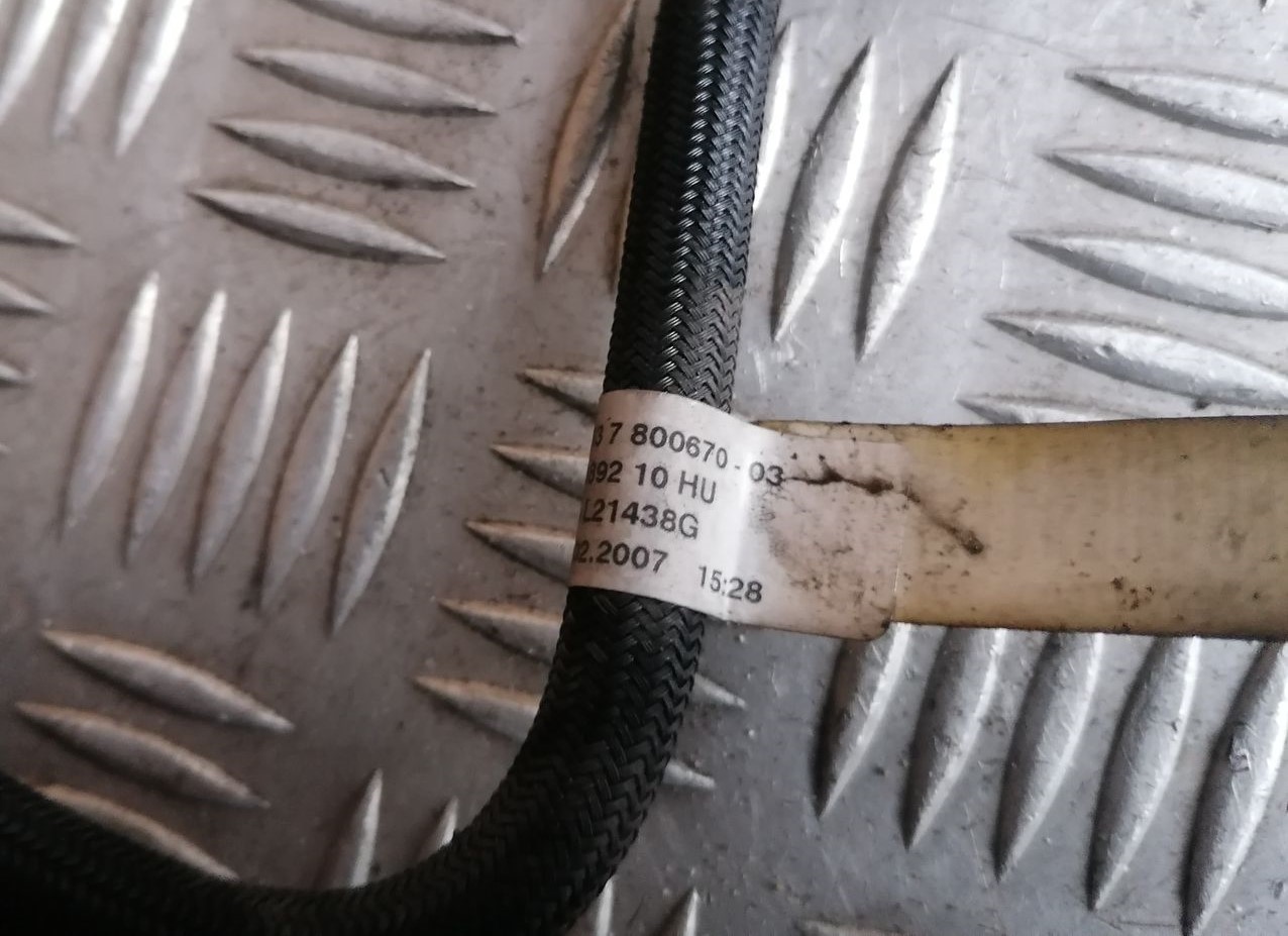 Degvielas caurule priekš BMW 1 E87 2007 GRAPHITE 5 Degvielas caurule priekš BMW 1 E87 2007 GRAPHITE