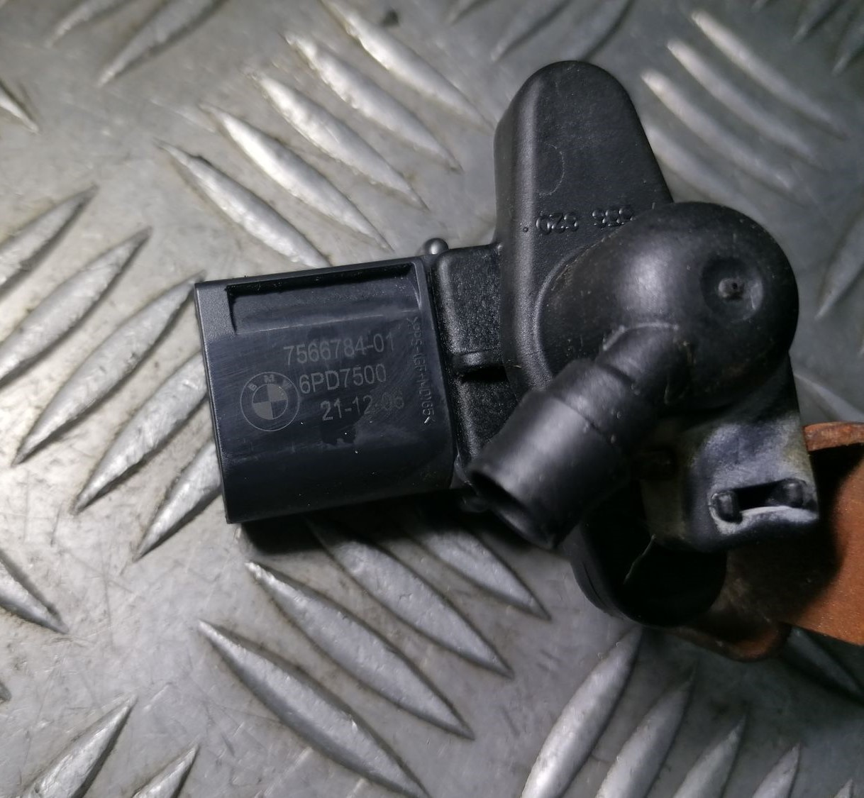 Gaisa spiediena devējs priekš BMW 1 E87 2007 GRAPHITE 5 Gaisa spiediena devējs priekš BMW 1 E87 2007 GRAPHITE