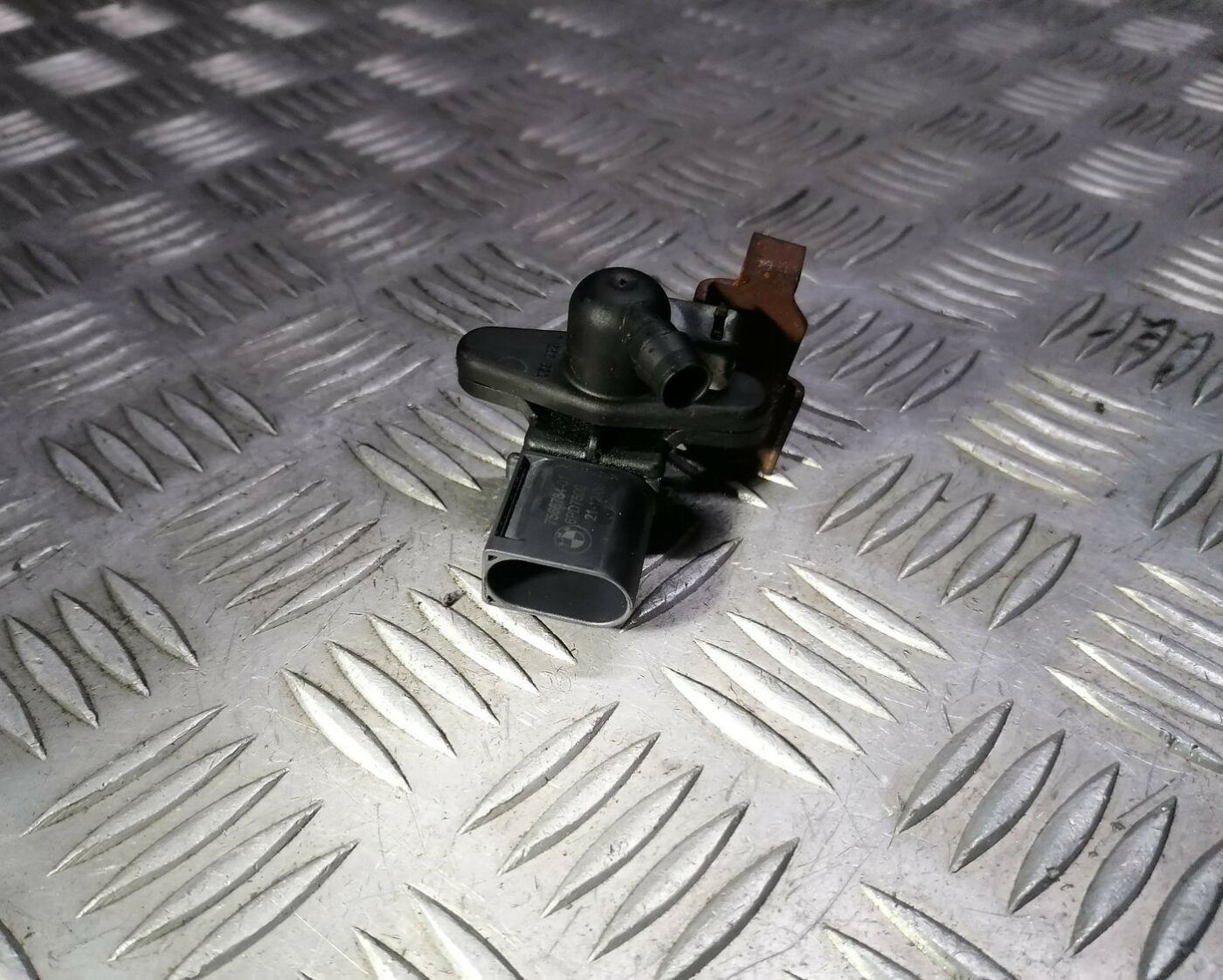 Gaisa spiediena devējs priekš BMW 1 E87 2007 GRAPHITE 3 Gaisa spiediena devējs priekš BMW 1 E87 2007 GRAPHITE