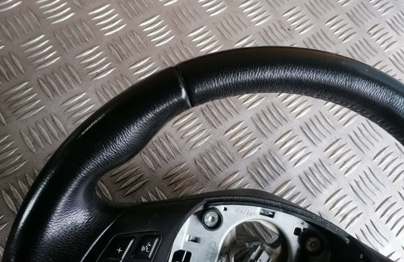 Stūre priekš BMW 1 E87 2007 GRAPHITE 11 Stūre priekš BMW 1 E87 2007 GRAPHITE