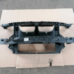 Priekšējā radiatora rāmis priekš BMW 1 E87 2007 GRAPHITE