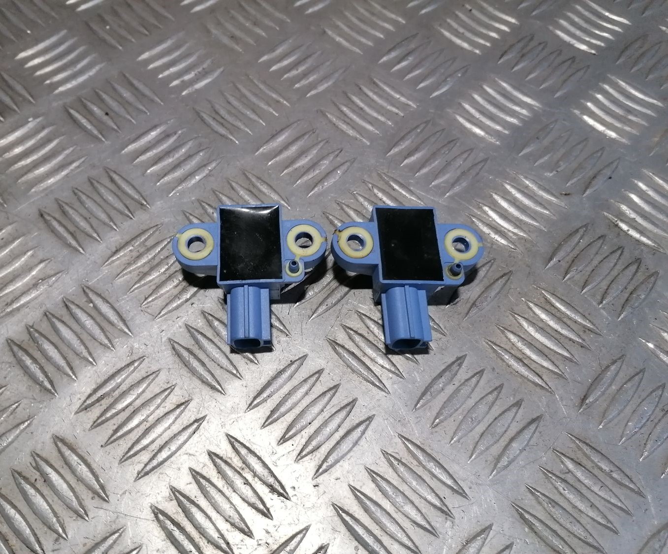 Drošības spilvena trieciensensors priekš SKODA OCTAVIA 2012