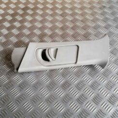 Vidējas salona statnes apdare priekš SKODA OCTAVIA 2012