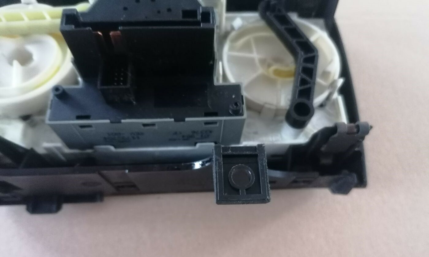 Klimata kontroles bloks priekš OPEL ZAFIRA 2002