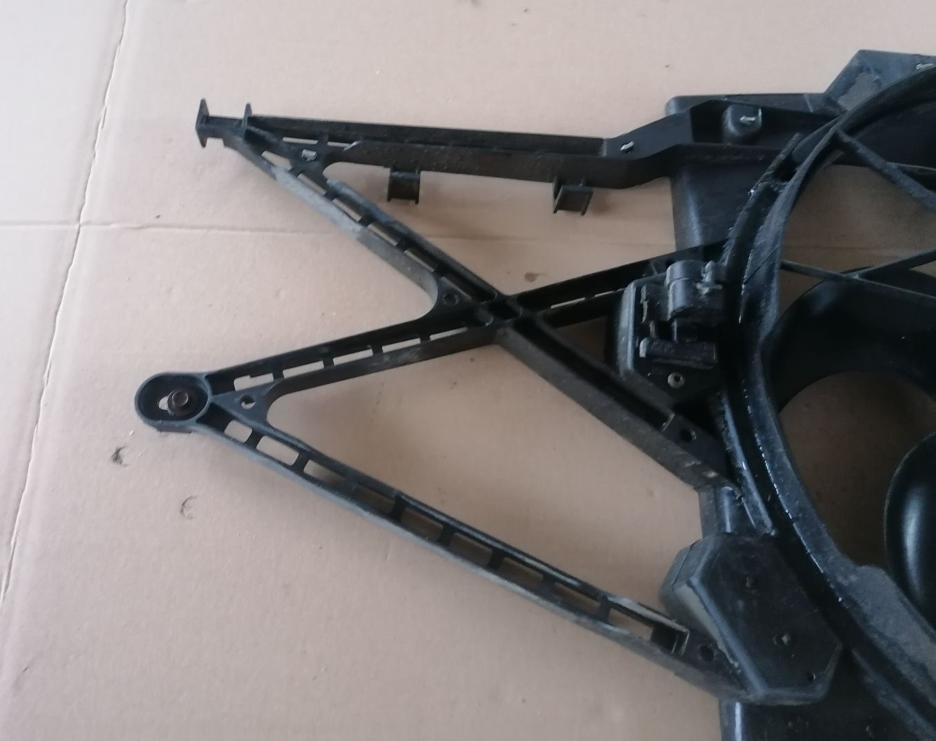 Dzesēšanas radiatora ventilators priekš OPEL ZAFIRA 2002