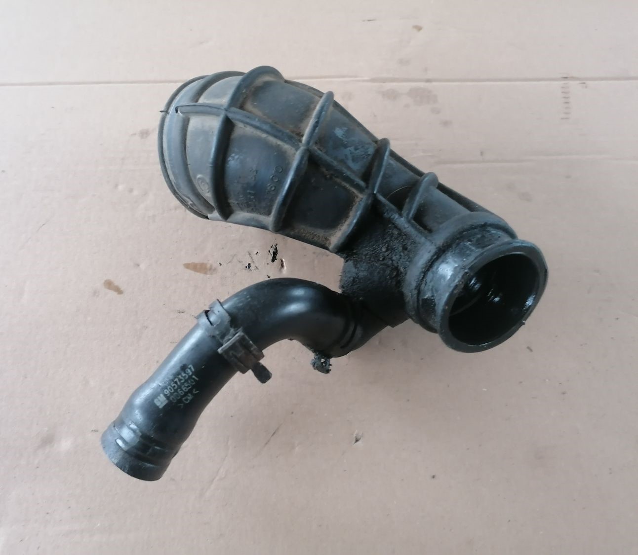 Interkulera caurule priekš OPEL ZAFIRA 2002