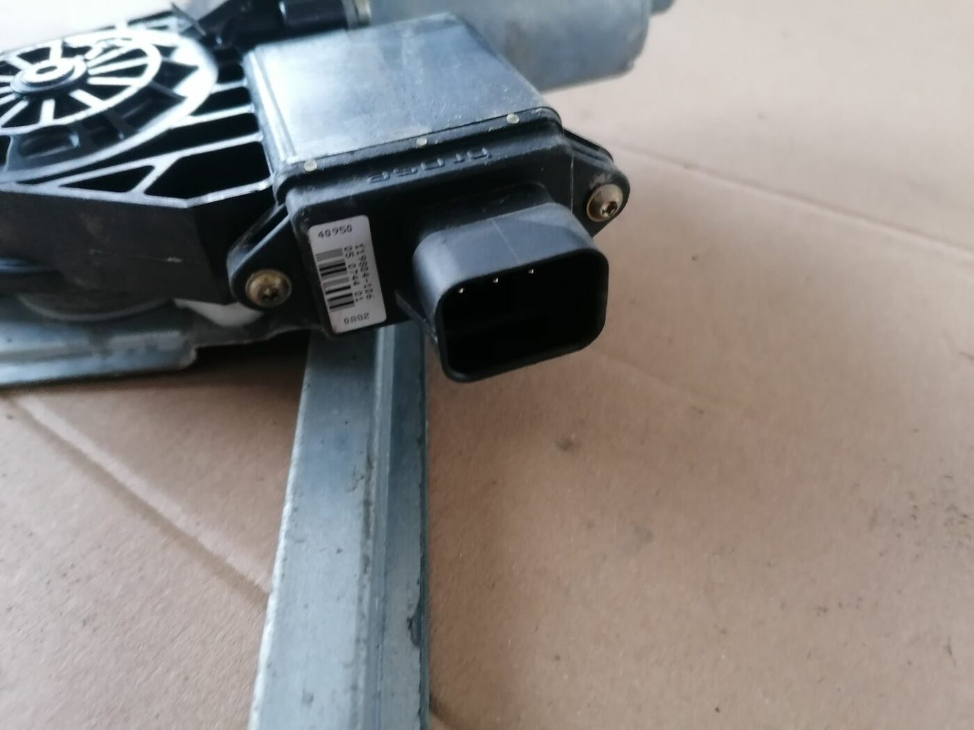 Stikla pacelšanas mehānisms aizmugurējais labais priekš OPEL ZAFIRA 2002