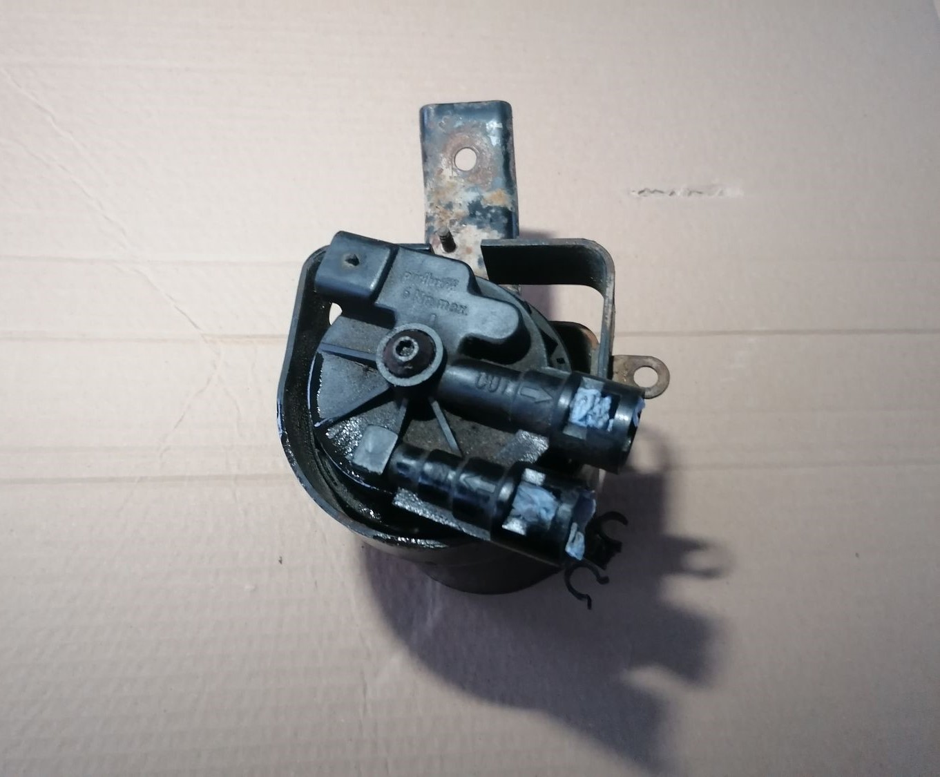 Degvielas filtra korpuss priekš OPEL ZAFIRA 2002