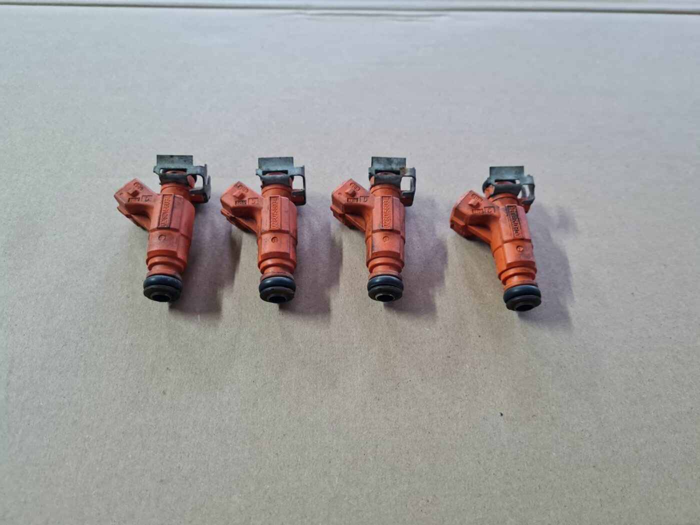 Degvielas smidzinātājs priekš PEUGEOT 307 2003