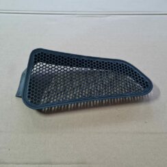 Vējstikla uzlikas (deflektora) režģis priekš PEUGEOT 307 2003