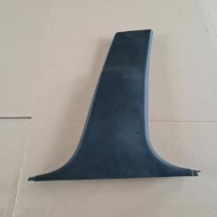 Vidējas salona statnes apdare priekš PEUGEOT 307 2003