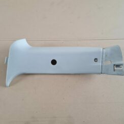 Aizmugurējas salona statnes apdare priekš PEUGEOT 307 2003