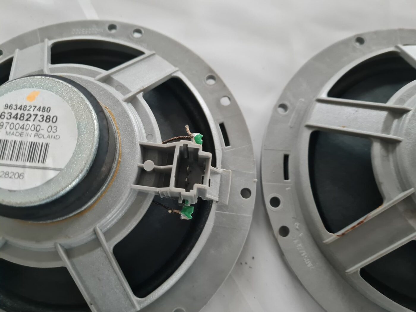 Durvju skaļrunis, apakšā priekš CITROEN C4 2006-2