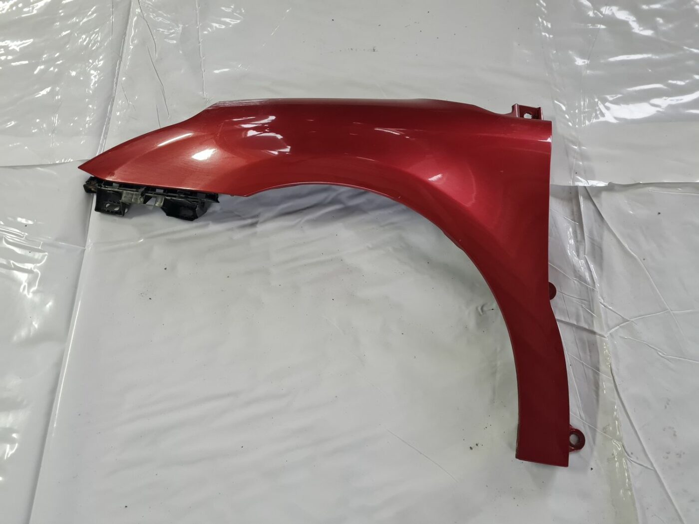 Priekšējais kreisais spārns priekš CITROEN C4 2006-2