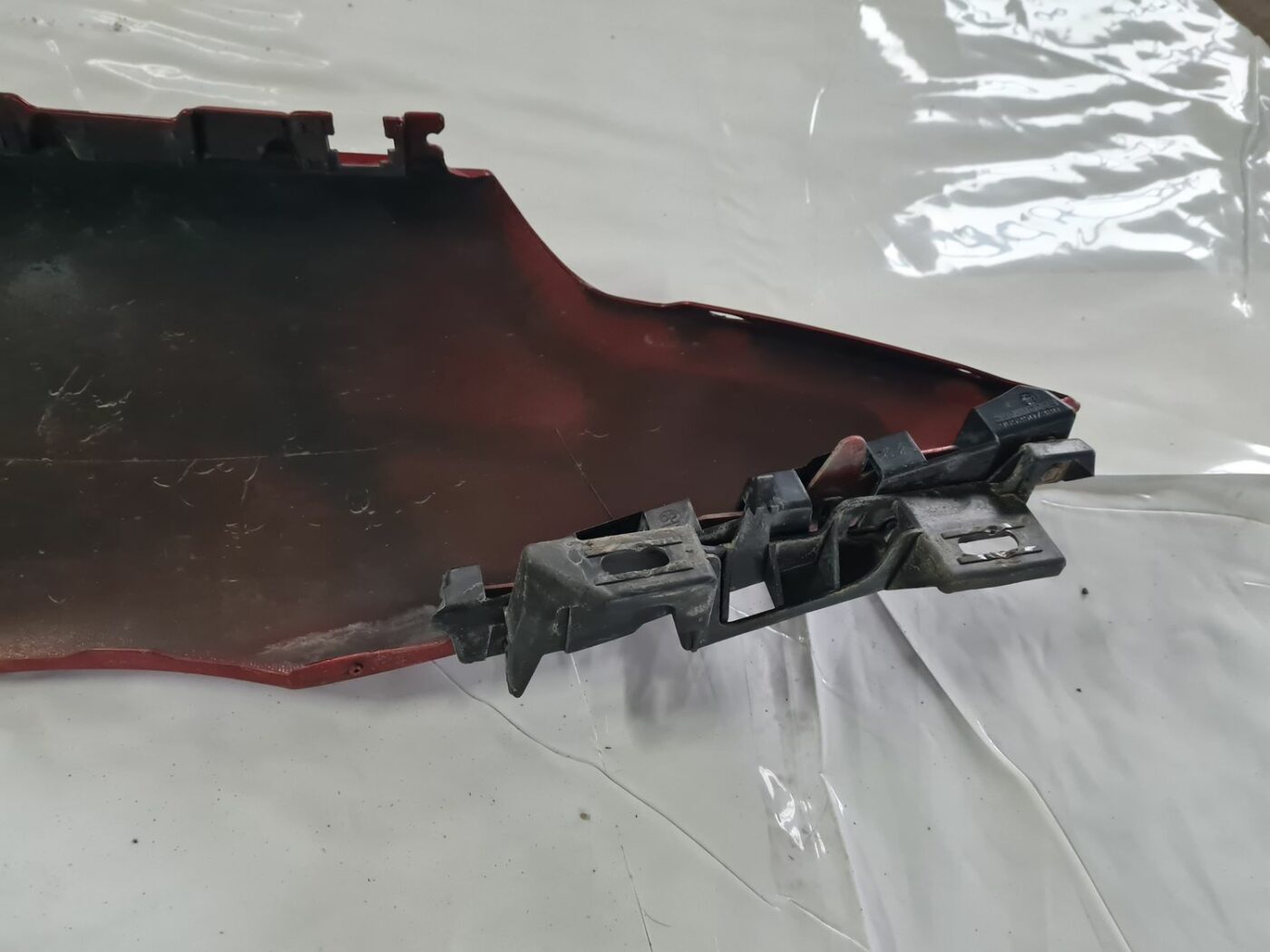 Priekšējais kreisais spārns priekš CITROEN C4 2006-2