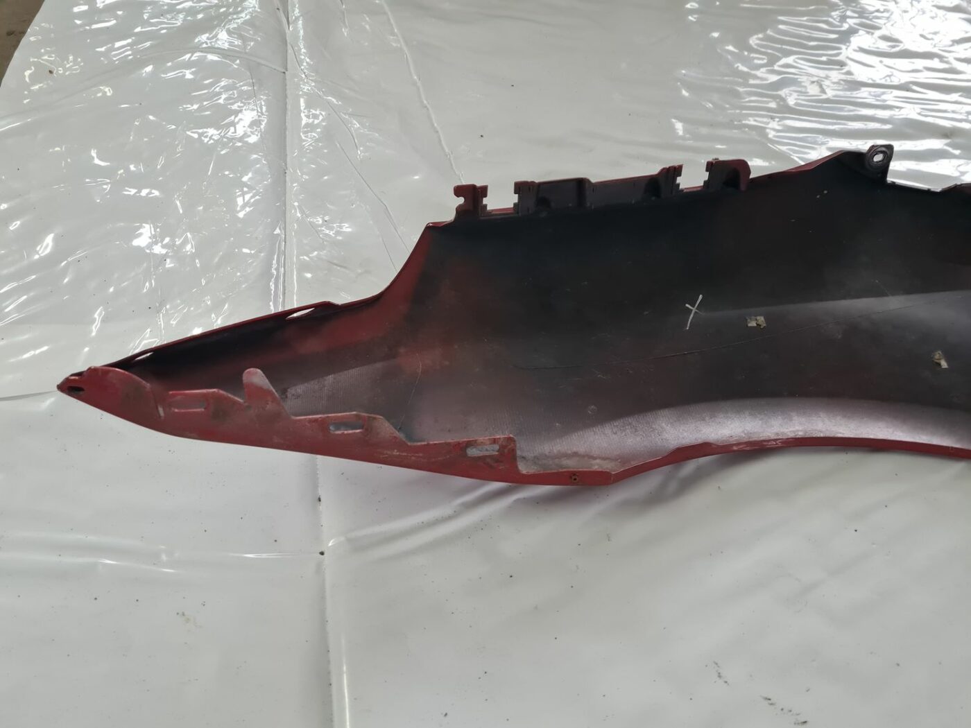 Priekšējais labais spārns priekš CITROEN C4 2006-2 4 Priekšējais labais spārns priekš CITROEN C4 2006-2