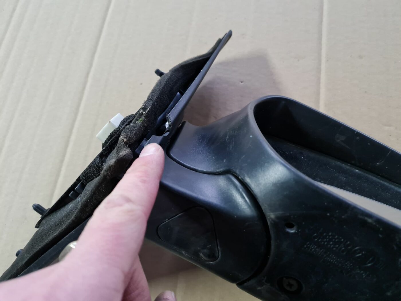 Ārējais spogulis, pa labi priekš MAZDA 3 2007 4 Ārējais spogulis, pa labi priekš MAZDA 3 2007