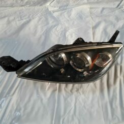 Priekšējais kreisais lukturis priekš MAZDA 3 2007