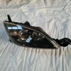 Priekšējais labais lukturis priekš MAZDA 3 2007