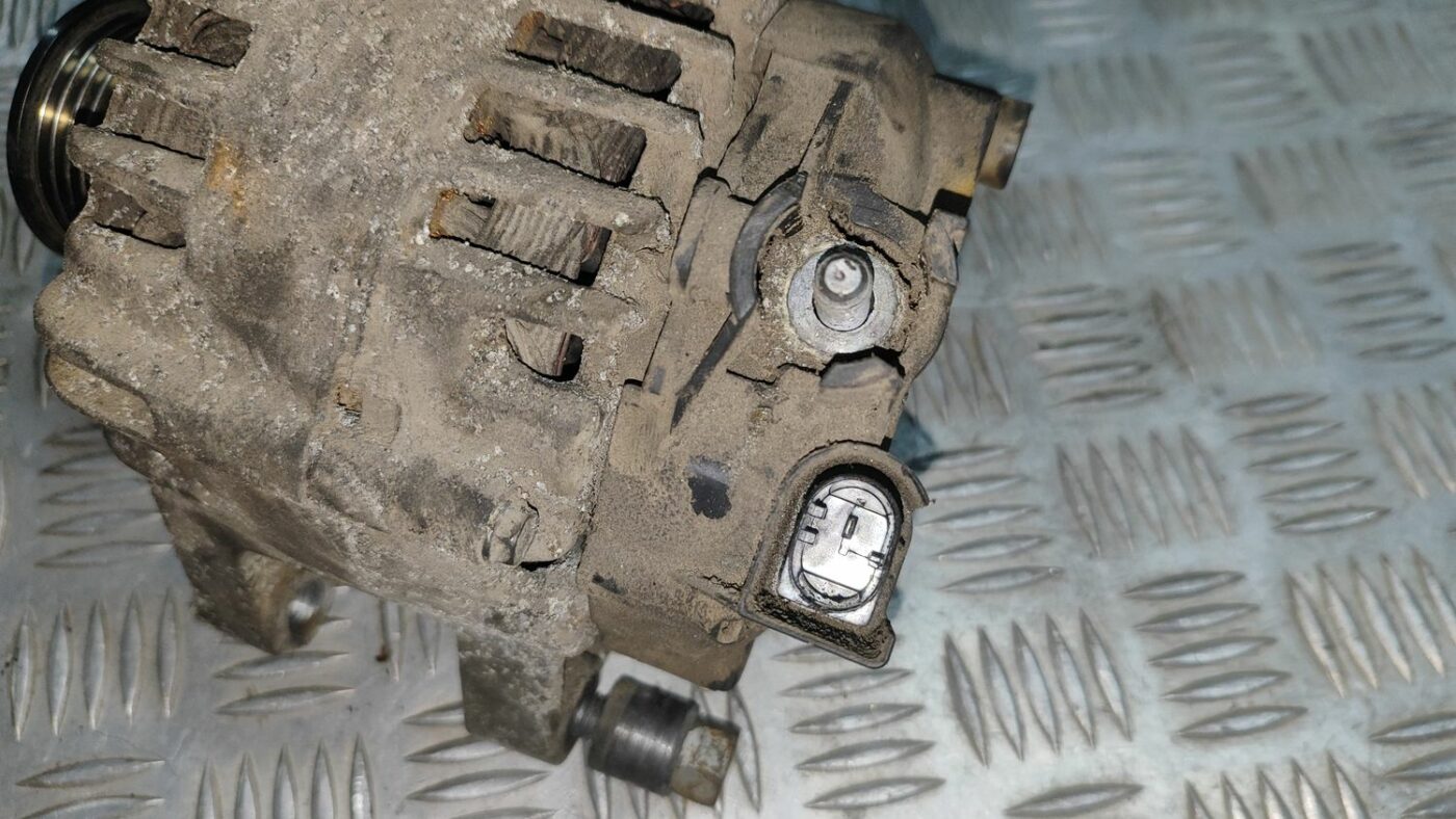 Ģenerators priekš FORD FOCUS 2016 UNIVERSAL