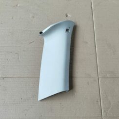 Aizmugurējas salona statnes apdare priekš FORD FOCUS 2016 UNIVERSAL