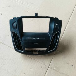 Mērinstrumentu paneļa gaisa vads, centrā priekš FORD FOCUS 2016 UNIVERSAL