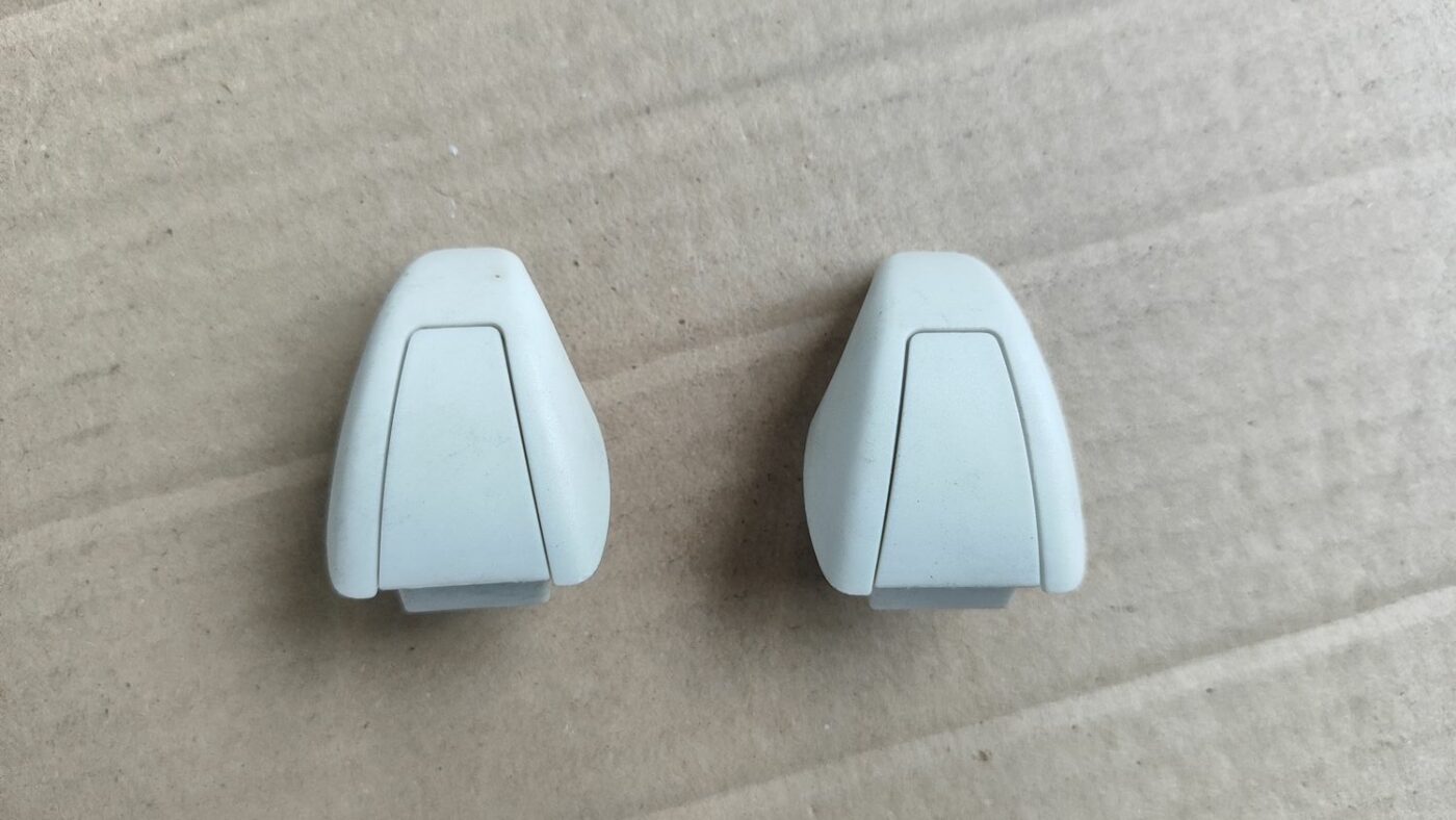 Griestu uzlika priekš FORD FOCUS 2016 UNIVERSAL 2 Griestu uzlika priekš FORD FOCUS 2016 UNIVERSAL