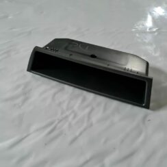 Centrālās konsoles nodalījums priekš OPEL VECTRA C 2006