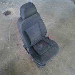 Priekšējais labais sēdeklis priekš OPEL VECTRA C 2006