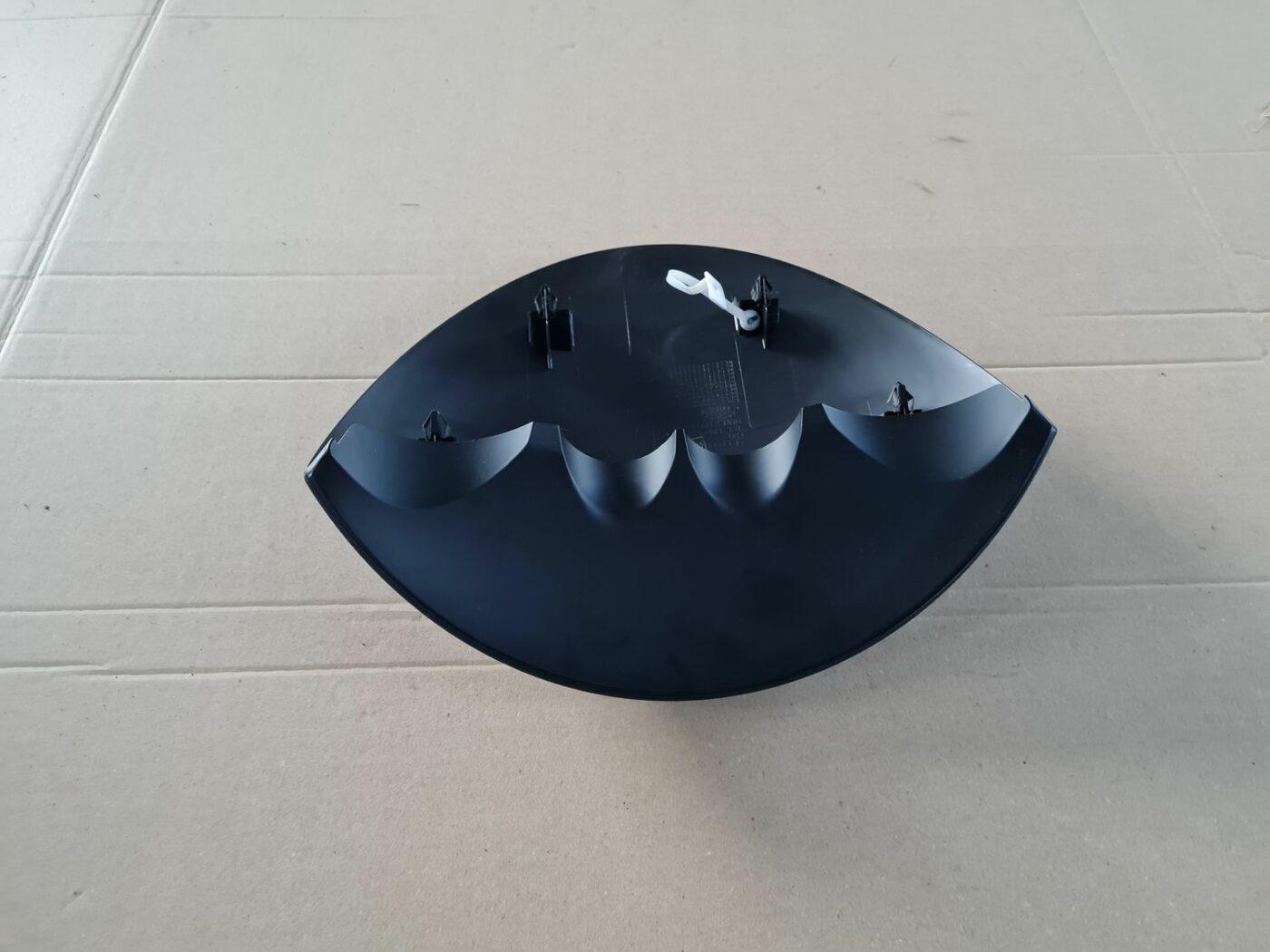 Spidometra apdare priekš OPEL ASTRA J 2013 1 Spidometra apdare priekš OPEL ASTRA J 2013